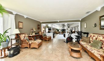 1910 Ivy Dr, Anderson, IN 46011