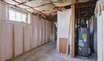 4 Rosemont Ave, Johnston, RI 02919