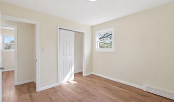 41 Madison Ave, Amityville, NY 11701