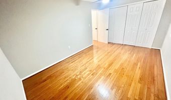 4816 DODSON Dr, Annandale, VA 22003