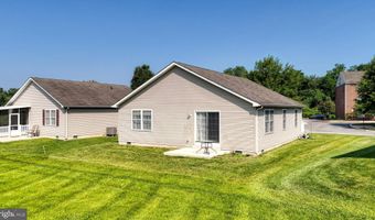 63 N PLANTERS Ln, Dover, DE 19901