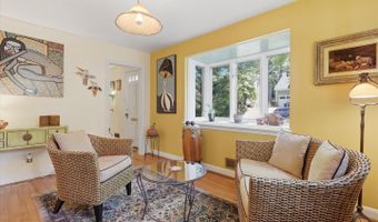 9612 PAGE Ave, Bethesda, MD 20814