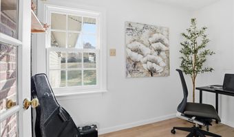 6205 EVERGLADES Dr, Alexandria, VA 22312