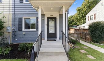 2303 RIVERVIEW Ter, Alexandria, VA 22303