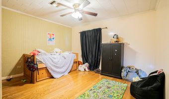 115 W Valcourt St, Abbeville, LA 70510