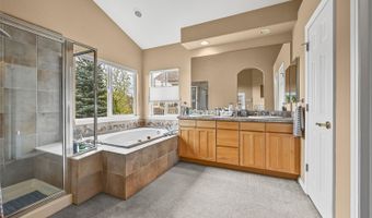 822 Fox Hollow Ln, Golden, CO 80401