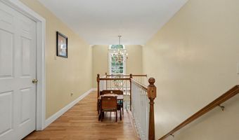 17 Goodhill Rd, Bethel, CT 06801