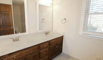 809 Houndslake Dr, Aiken, SC 29803