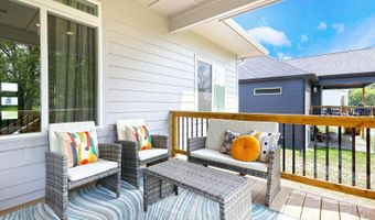 1600 Marina Cove Dr, Polk City, IA 50226