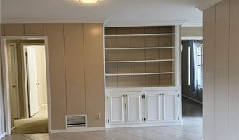 1118 Lincoln St, Alice, TX 78332