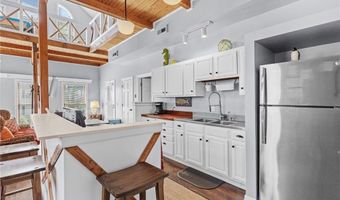 436 E 3rd St A, Alton, IL 62002