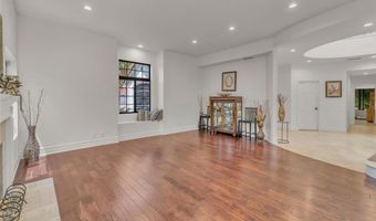 6066 Lake Lindero Dr, Agoura Hills, CA 91301