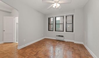 1010 25TH St NW #208, Washington, DC 20037