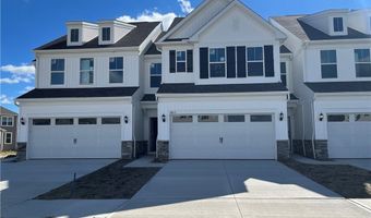 980-2 Memory Ln, Aurora, OH 44202