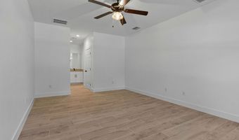 2008 Robert Ave, Alva, FL 33920