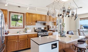 2687 W Sycamore Beach Rd, Angola, IN 46703