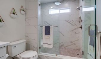 7411 Brava St, Carlsbad, CA 92009