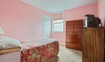 6112 MACARTHUR Dr, Harrisburg, PA 17112