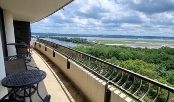1300 CRYSTAL Dr #1404S, Arlington, VA 22202