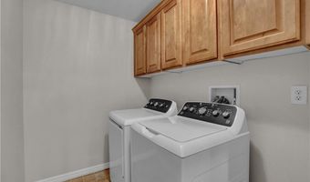 1510 Plaza Centre Dr 104, Las Vegas, NV 89135