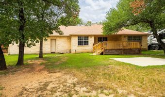 703 Falling Leaves Dr, Adkins, TX 78101