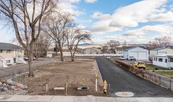 5262 Lucky Ave, Chubbuck, ID 83202