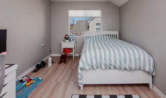3244 Dunwoodie Rd, Ann Arbor, MI 48105