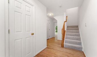 10404 GLEN SPRING Ln, Bowie, MD 20720