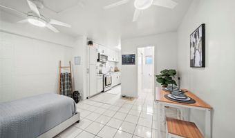 909 University Ave 210, Honolulu, HI 96826