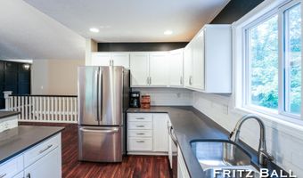 7657 Margaret Ln, Allendale, MI 49401