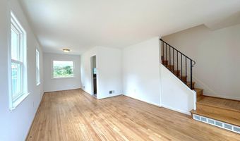 5700 FENWICK Dr, Alexandria, VA 22303