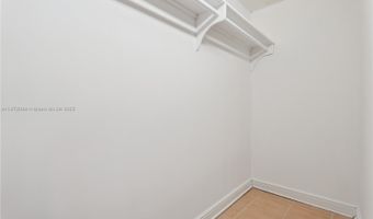 2421 San Domingo St guest house, Coral Gables, FL 33134