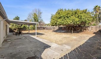 1555 Walbollen St, Spring Valley, CA 91977