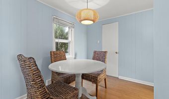 112 8TH St E, Beach Haven, NJ 08008