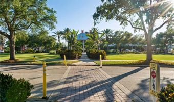 5714 SEA TROUT Pl, Apollo Beach, FL 33572