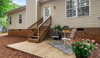 1209 Waterford Green Dr, Apex, NC 27502