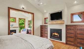 505 N Pasque Flower Trl, Brandon, SD 57005