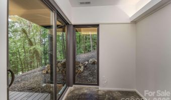 108 Truman Pl, Asheville, NC 28803