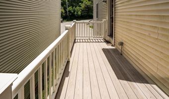 8 High St F2, Acton, MA 01720