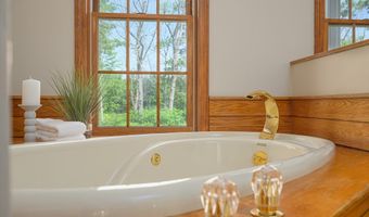 190 Russell Hill Rd, Ashburnham, MA 01430