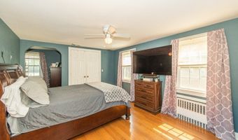 112 Main St, Bayonne, NJ 07035