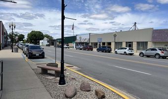 920-924 Parriott St, Aplington, IA 50604