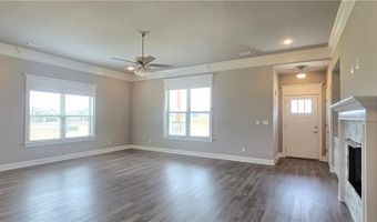 1000 Trestle Ln, Bentonville, AR 72713