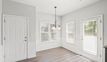10905 Pinewalk Forest Cir, Alpharetta, GA 30022