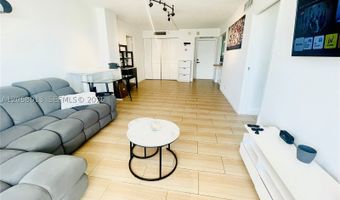 3301 N Country Club Dr 712, Aventura, FL 33180