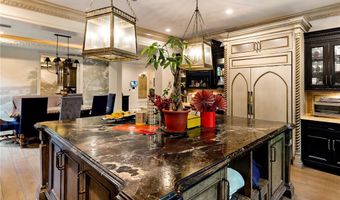 1128 S 6th Ave, Arcadia, CA 91006