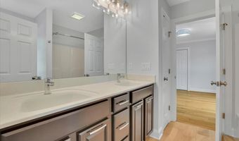 4 Aspenwood, Avon, CT 06001