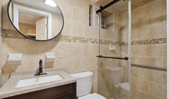 106 EVERGREEN St, Bayonne, NJ 07002