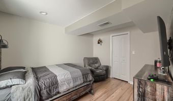 6 LOBELL Rd, Abbottstown, PA 17301