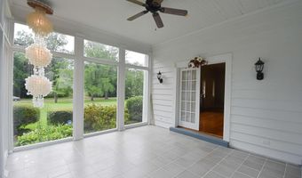800 W Commerce St, Aberdeen, MS 39730